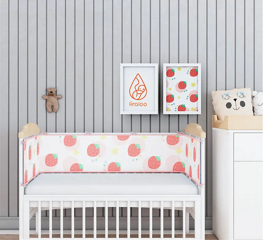 Tour de lit respirant bébé fraises