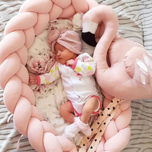 Réducteur de lit bébé, tressé