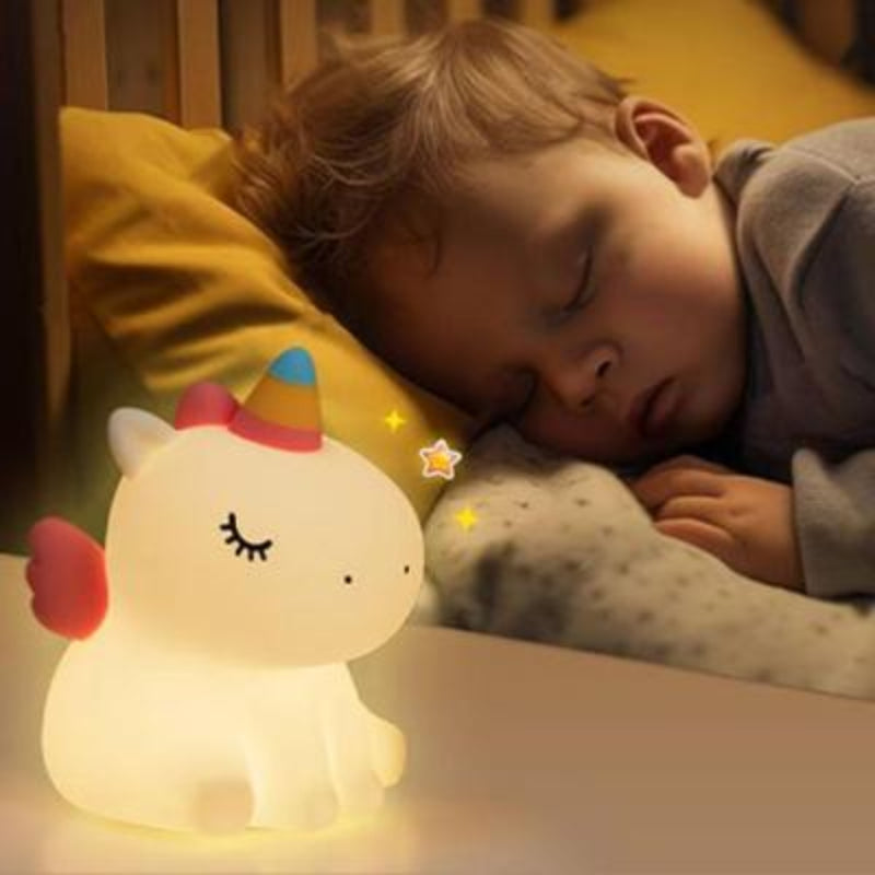 Veilleuse bébé : comment choisir la bonne lumière pour des nuits sereines
