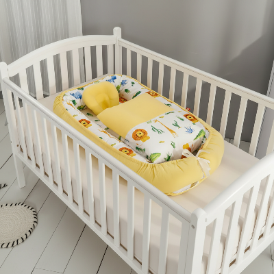 Nid bébé jaune savane