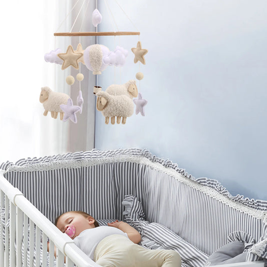 Mobile berceau bébé mouton et ballon — Décoration chambre neutre