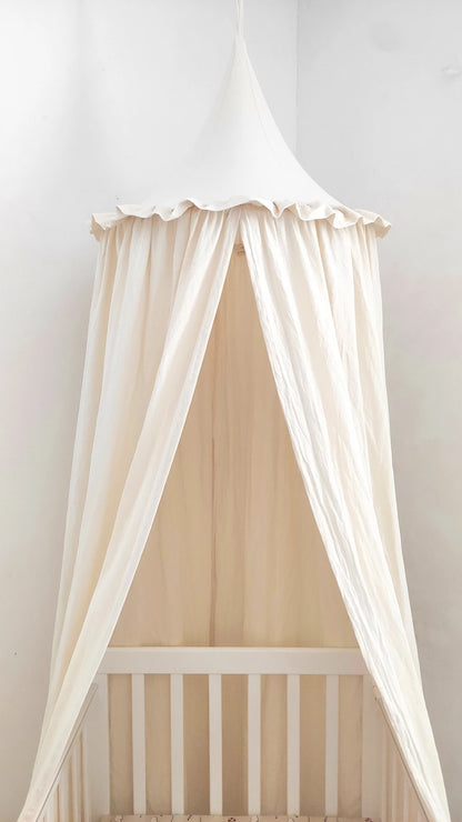 Baldaquin lit bébé 100% coton avec volants — Ciel de lit chambre enfant (variante)