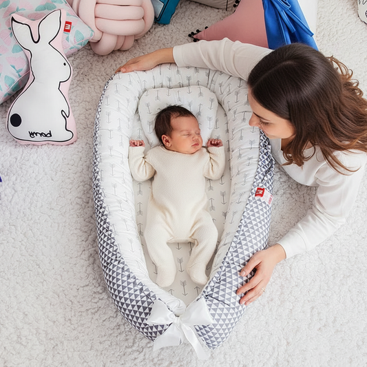 COCON POUR BEBE - FLECHES