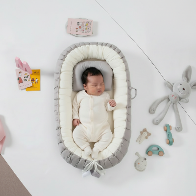 cocon pour bébé gris 