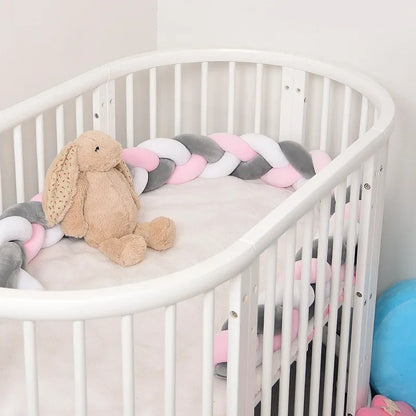 doudou berceau avec protection tresse de lit rose gris blanc