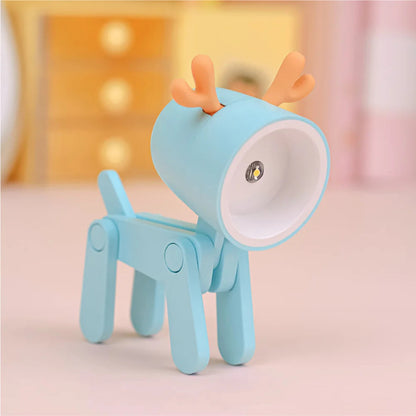 une lampe de chevet en forme de cerf de couleur bleu pour chambre d'enfant 