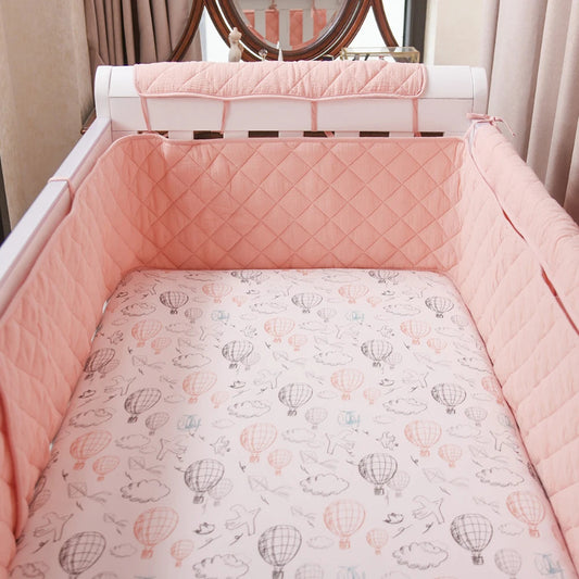 tour de lit matelassé rose