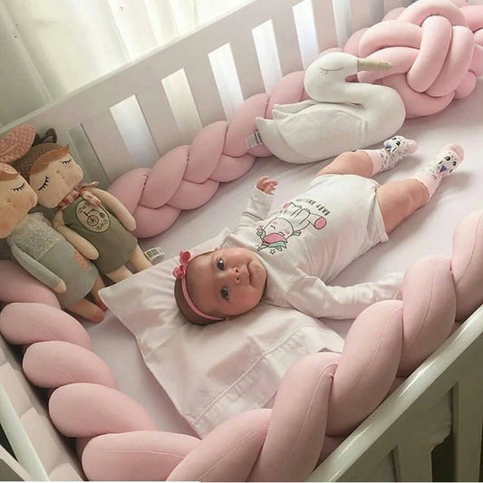 Tour de lit tressé rose berceau bébé