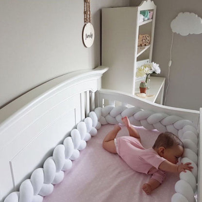 tésse de lit bébé lanc