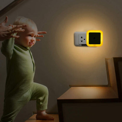 La veilleuse murale bébé qui éclaire la chambre de bébé