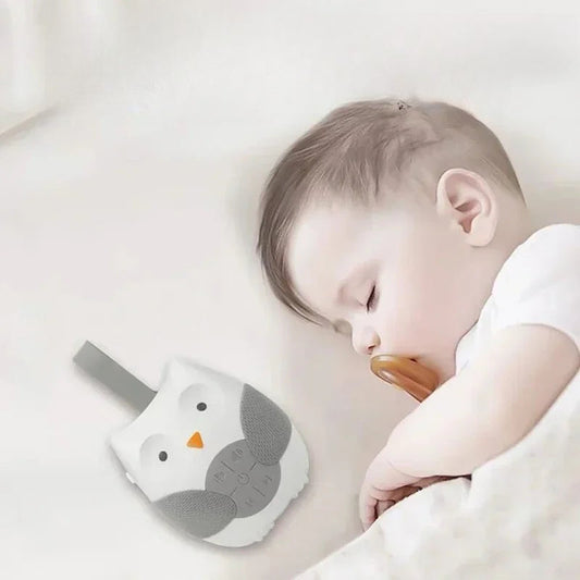 bébé qui dort avec veilleuse bruit blanc hibou